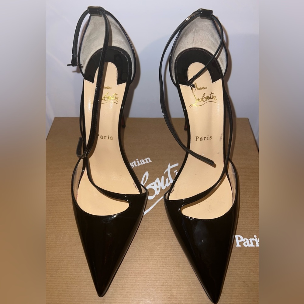 Fliketta 100 patent black pump